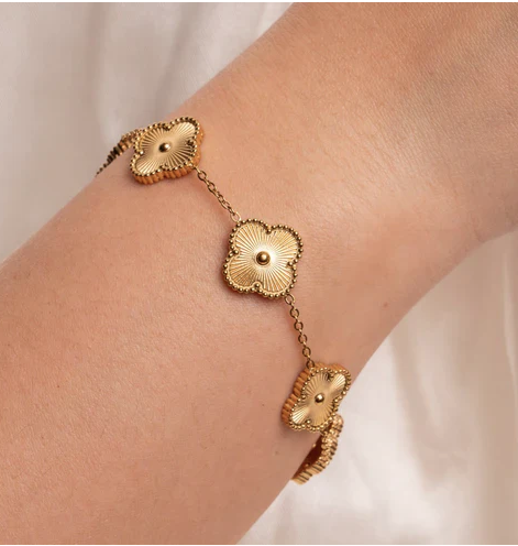 Anti tarnish Flower Bracelet