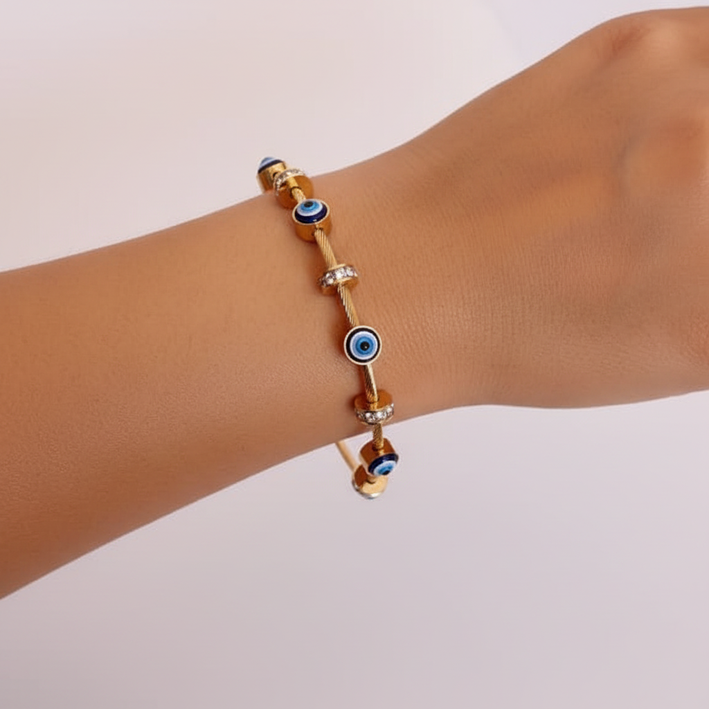 Eye Design Anti Tarnish Bracelet