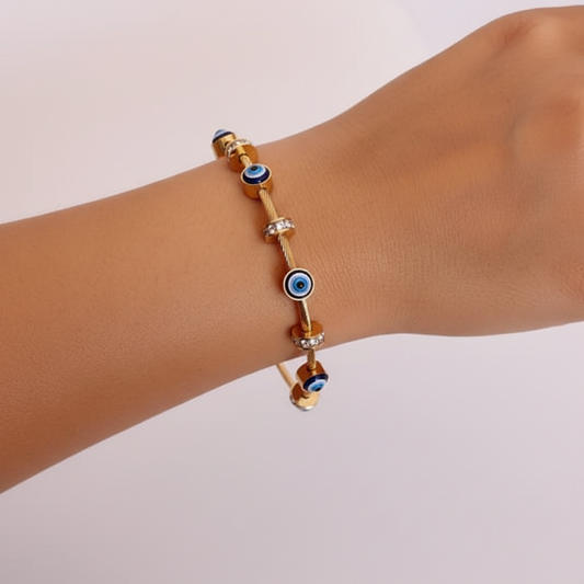 Eye Design Anti Tarnish Bracelet