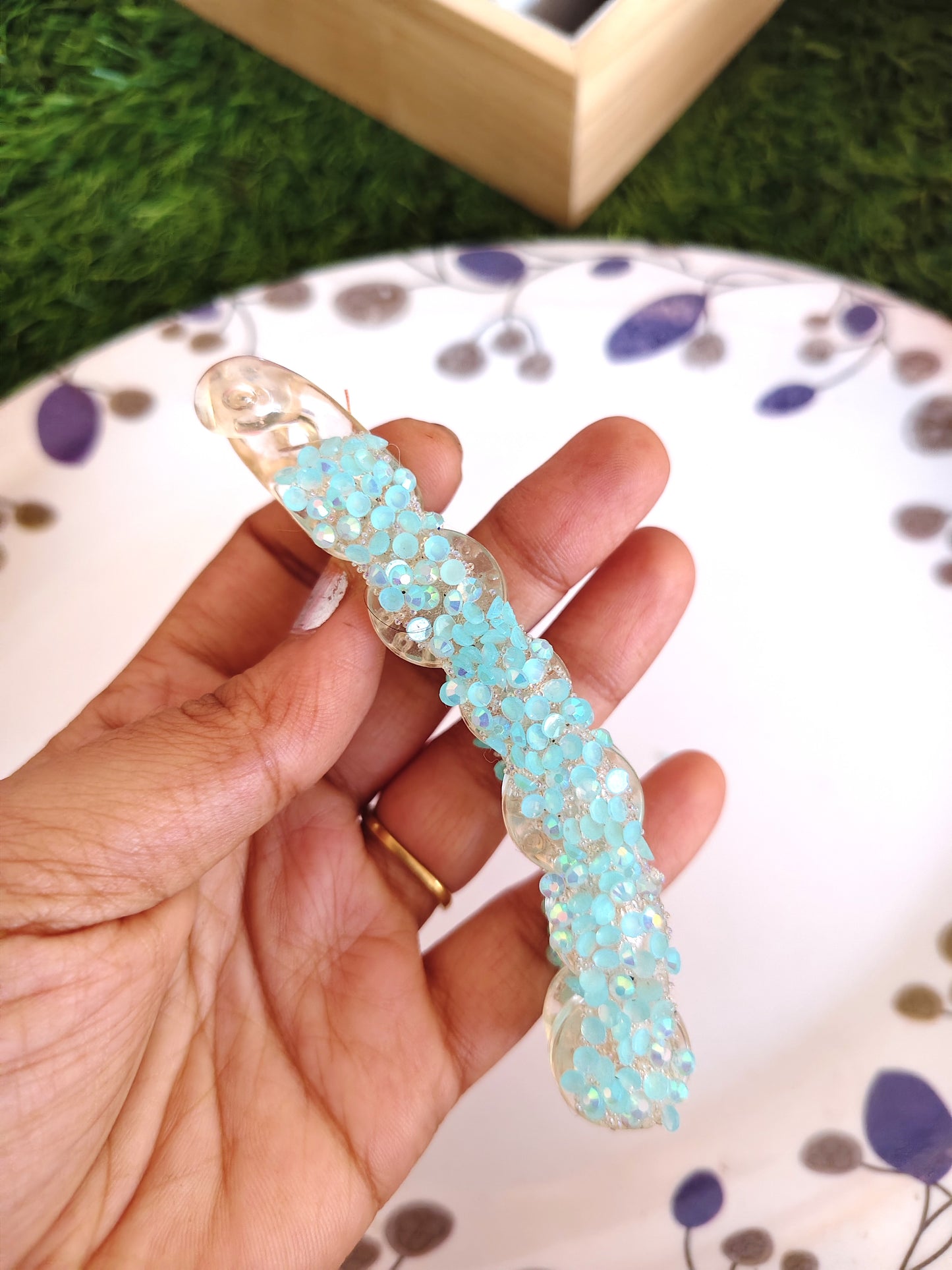 Light Blue Crystal  Lock Banana Daily Wear Clip