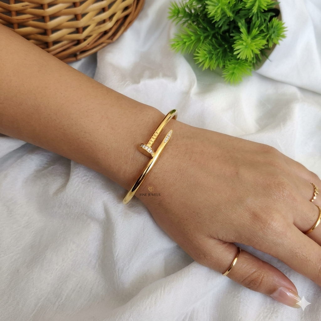 Nail Plain Bracelet